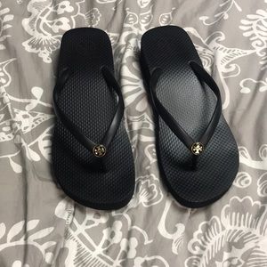 Black Tory Burch wedge Flip Flops